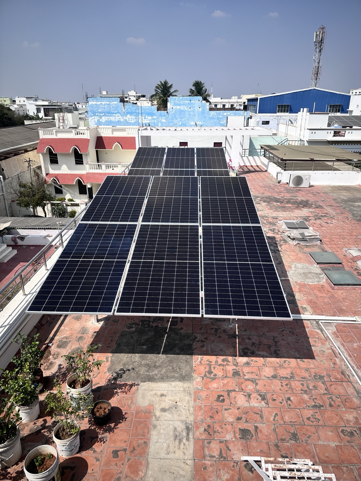 Residential rooftop solar installation